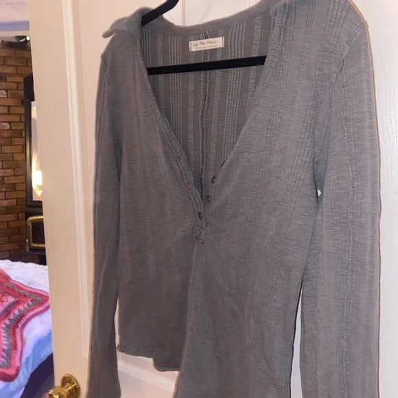 Free People “We The Free” Grey Henley Top - Picture 2 of 4